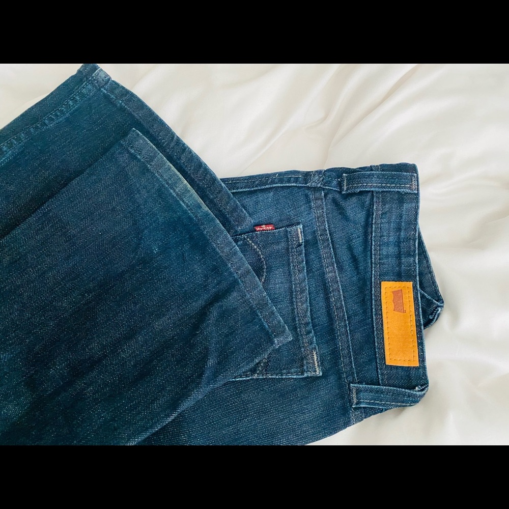 Levis Jeans Size 3